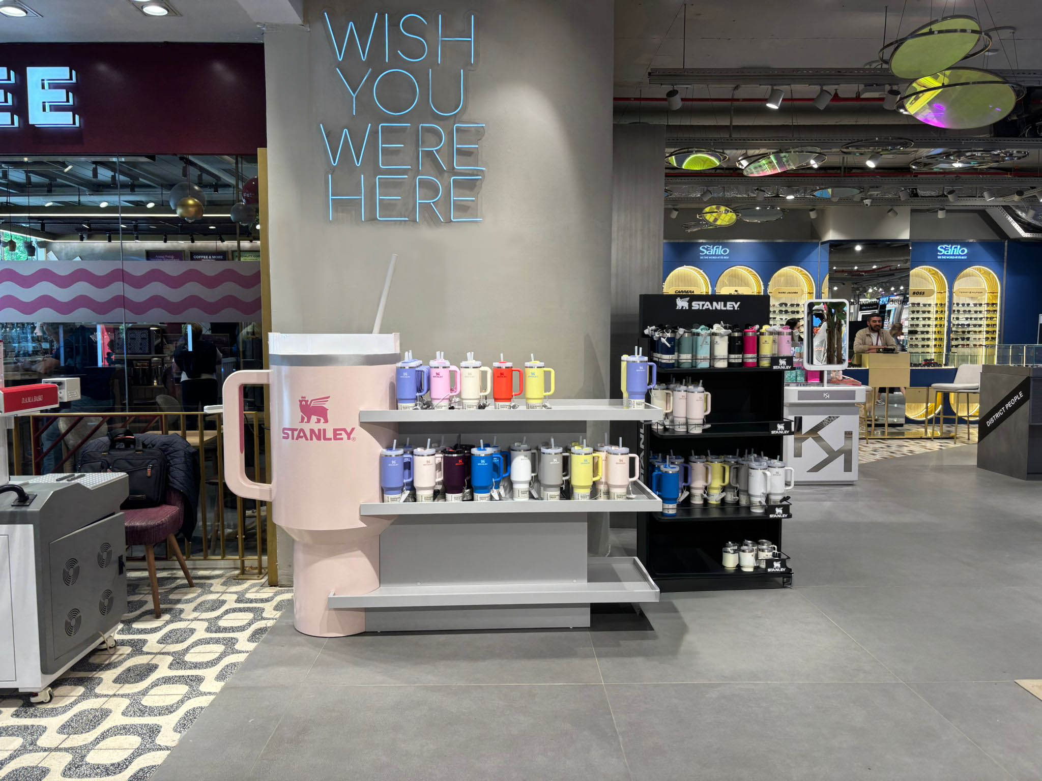 Ledin | Stanley Ürün Sergileme Standı Tasarımı